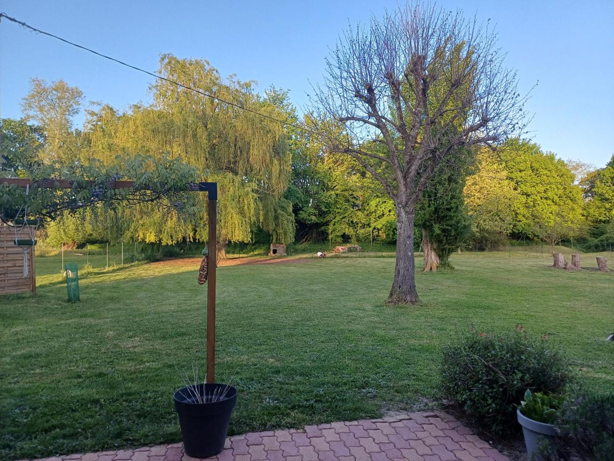 Bed and Breakfast La Grange Des Roisnes Longue Экстерьер фото
